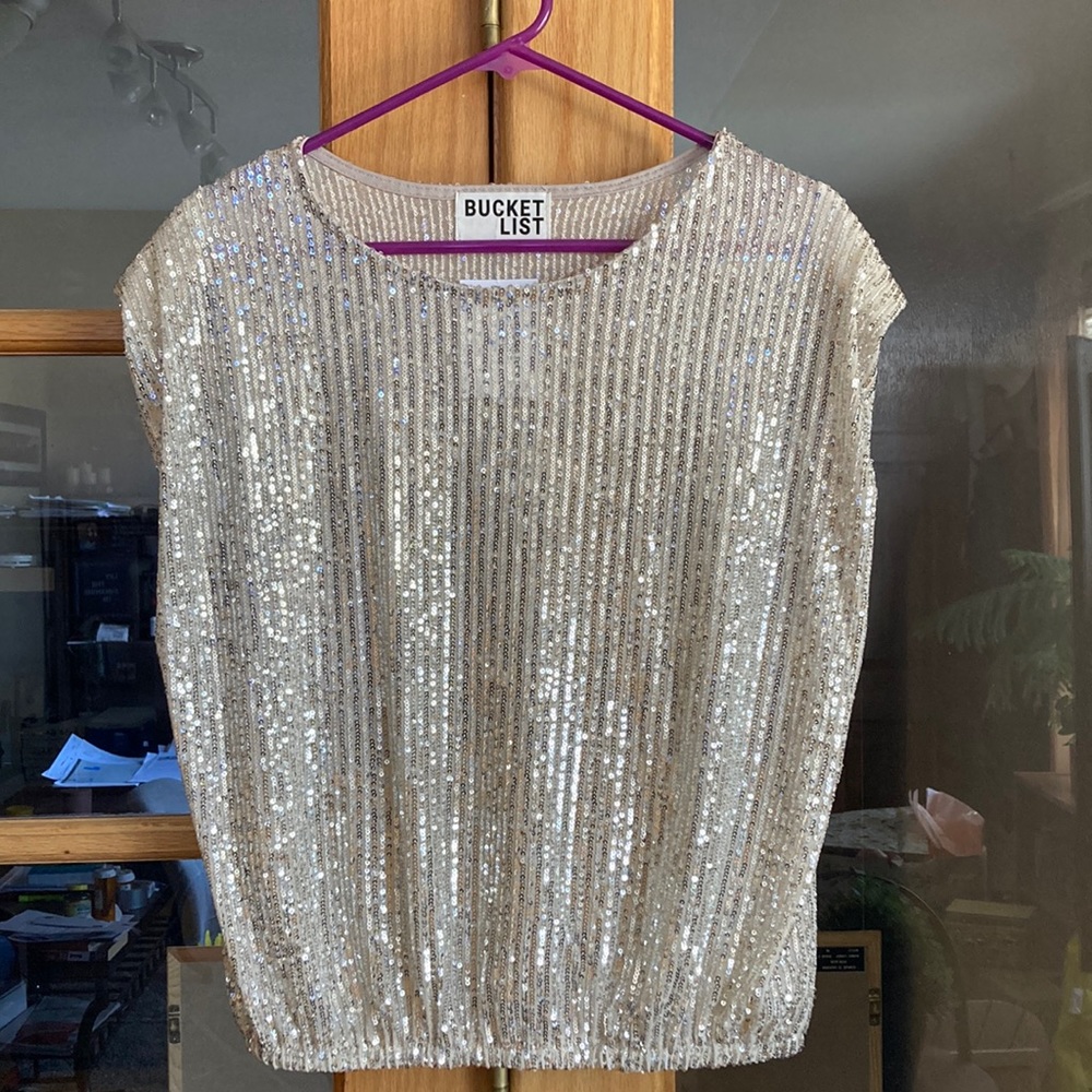 Gold sequin blouse - never been worn!